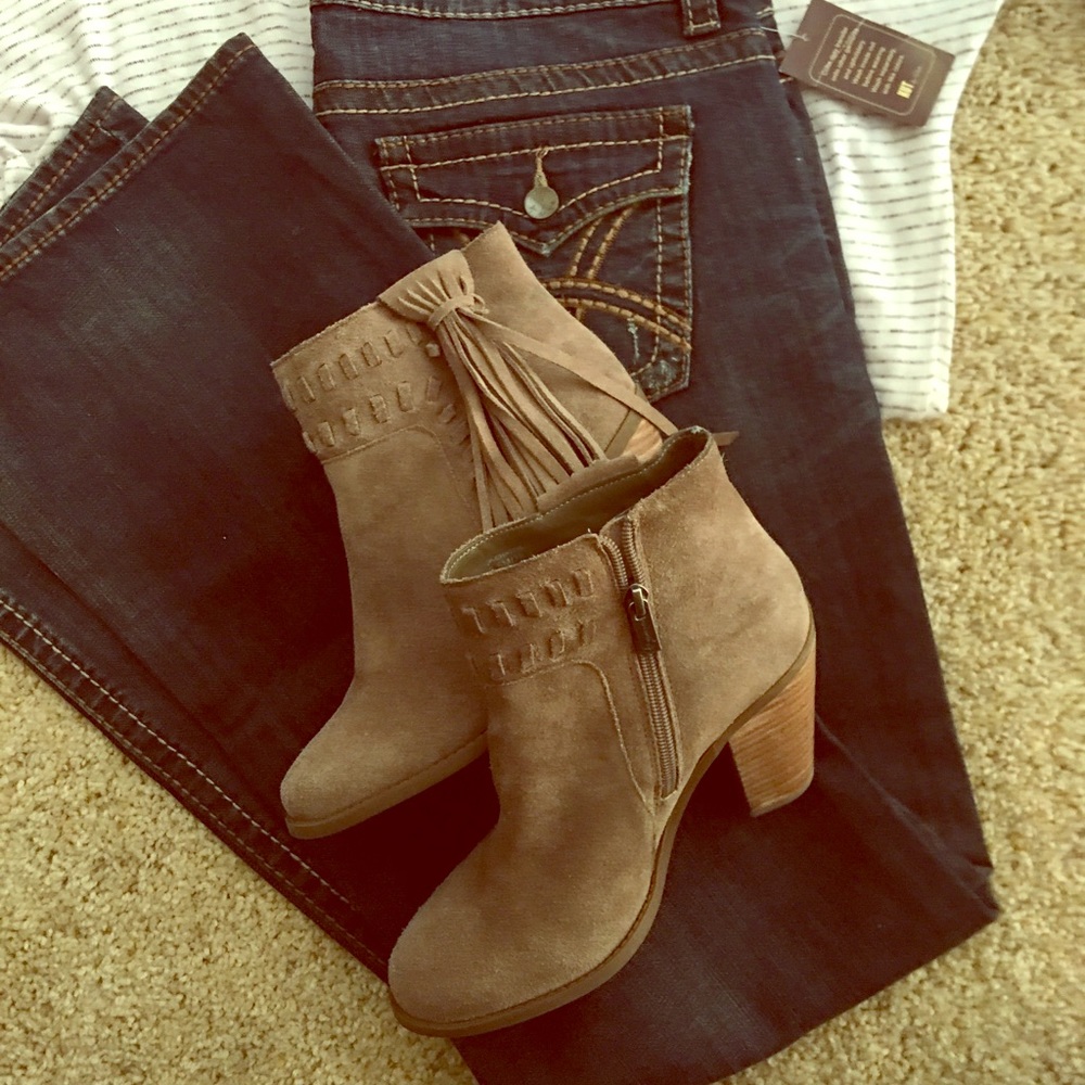 Updated pics!! Jessica Simpson ankle suede boots